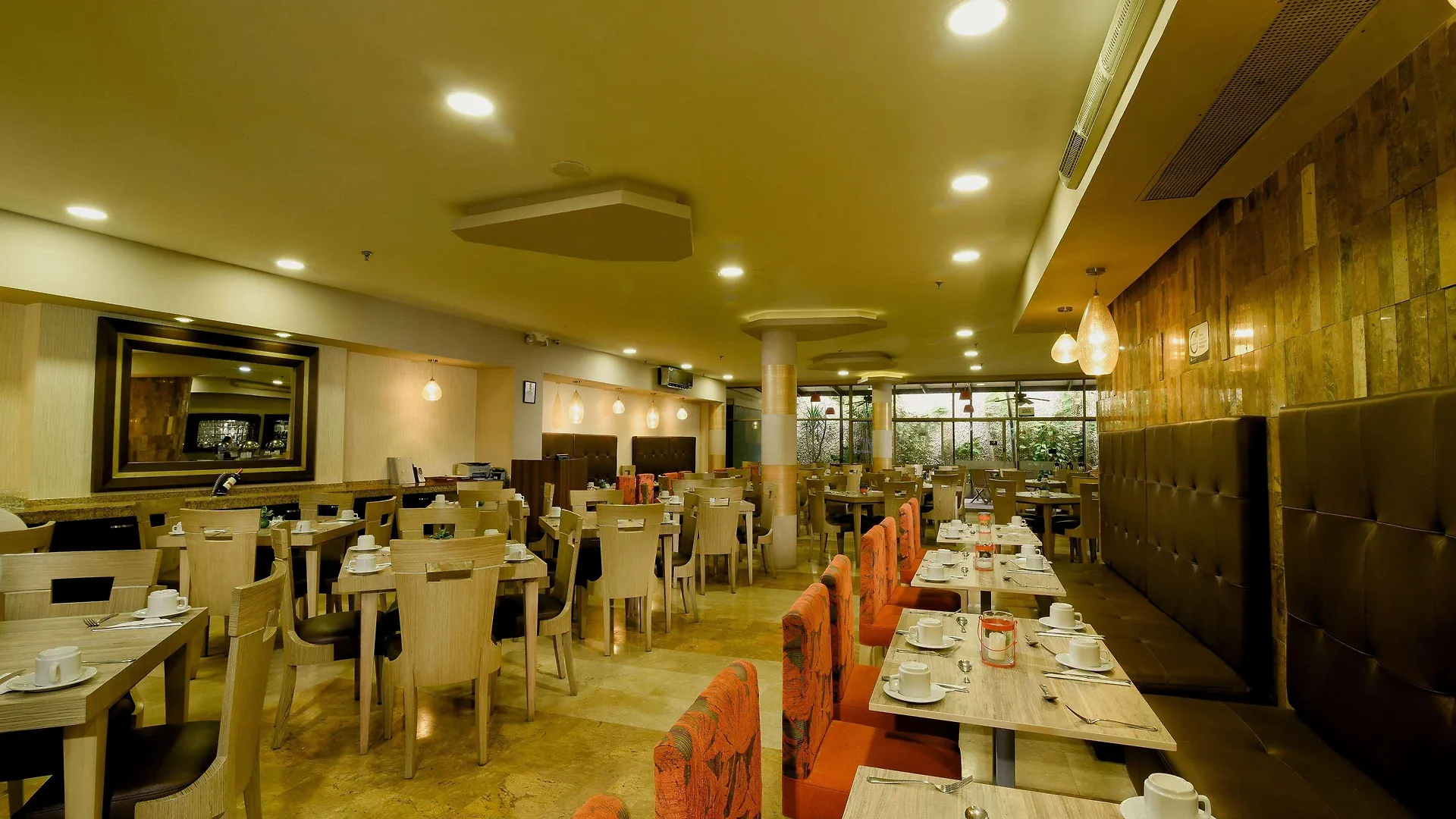 **** Otel Howard Johnson By Wyndham Barranquilla Versalles Kolombiya
